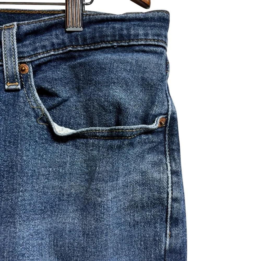 Levis 502 Regular Taper Mens‎ Jeans Blue Medium Wash Denim 36x30 Pants #331